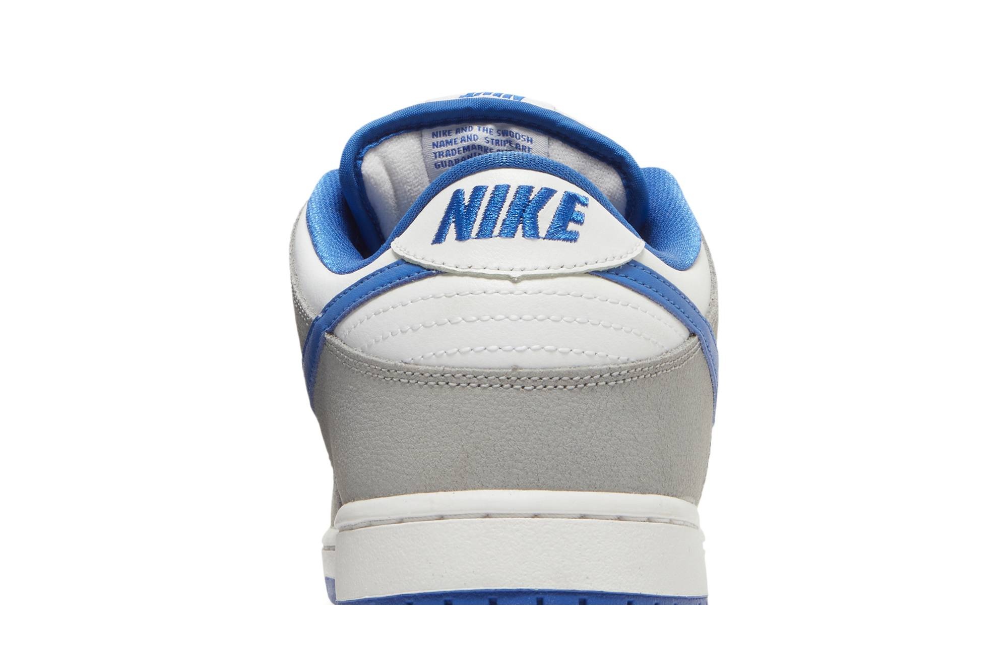 Dunk Low Pro SB 'Matte Silver Varsity Royal' - 7