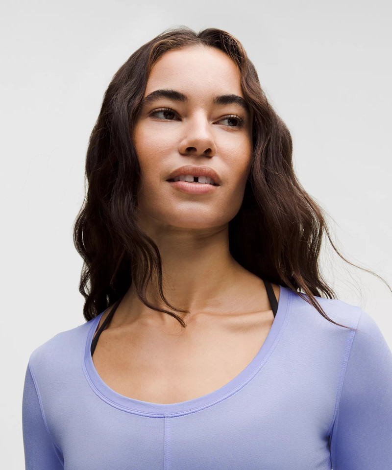 Lightweight Flowy Hem Long-Sleeve Shirt 4