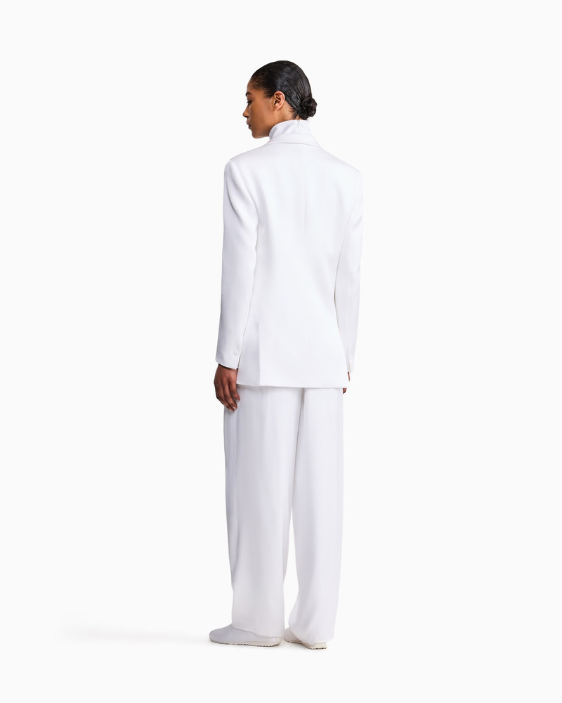 THREE-PIECE SINGLE-BREASTED OLYMPIC CEREMONY SUIT 3