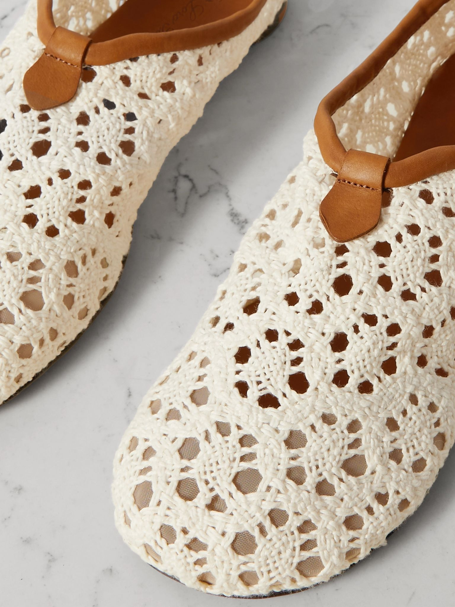 Floaty leather-trimmed macramé lace flats Off-white - 4