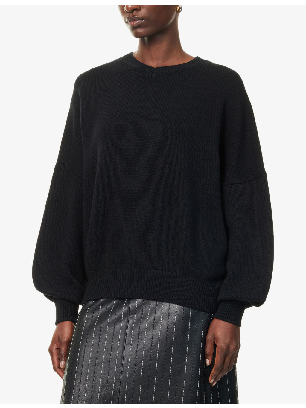 Wolfe V-Neck Cashmere Jumper - 3