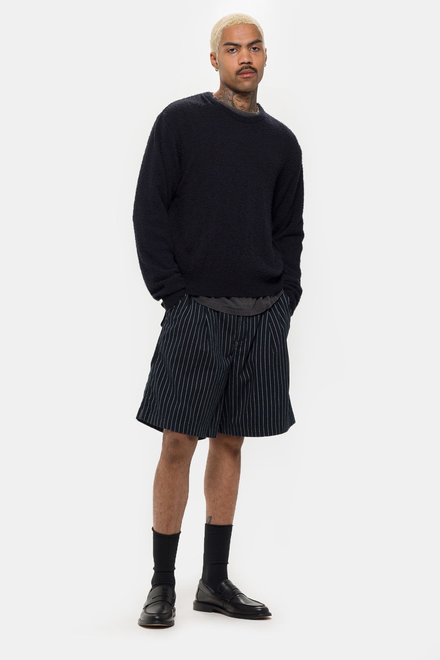 Aoshi Short in Black Pinstripe - 2