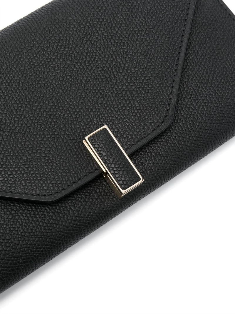 Iside chain-strap leather bag 4