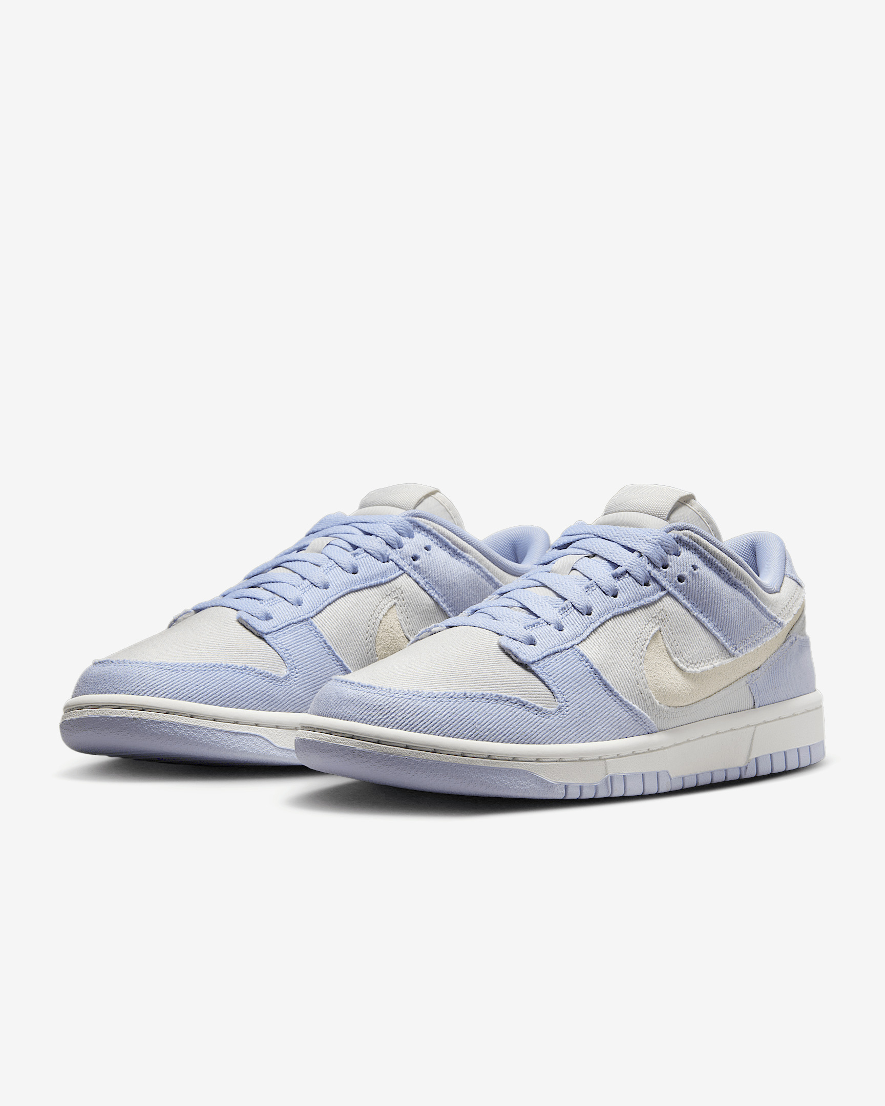 Nike Dunk Low Women's Shoes - 5