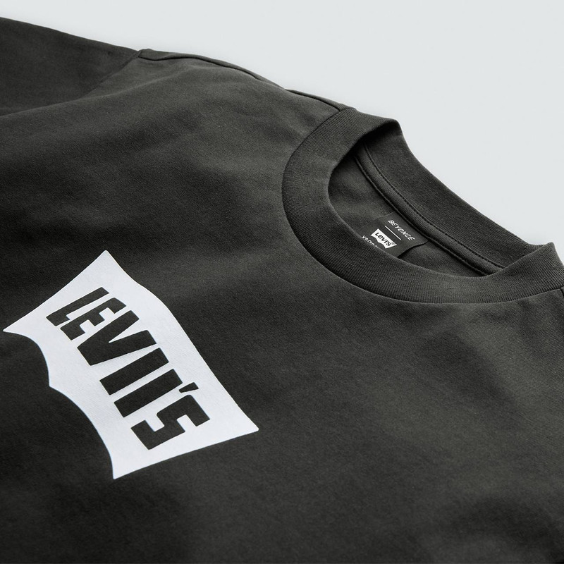 CLASSIC GRAPHIC T-SHIRT 8