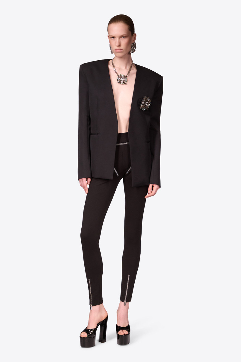CRYSTAL BROOCH COLLARLESS BLAZER 4