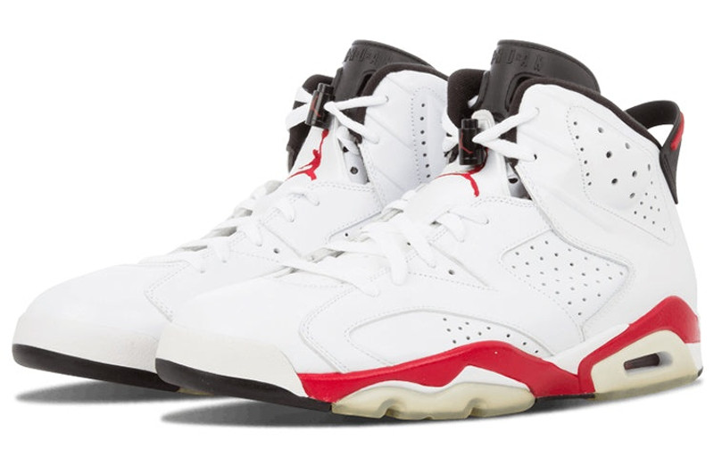 Jordan Air Jordan 6 Retro 'Bulls' 384664-102 outlook
