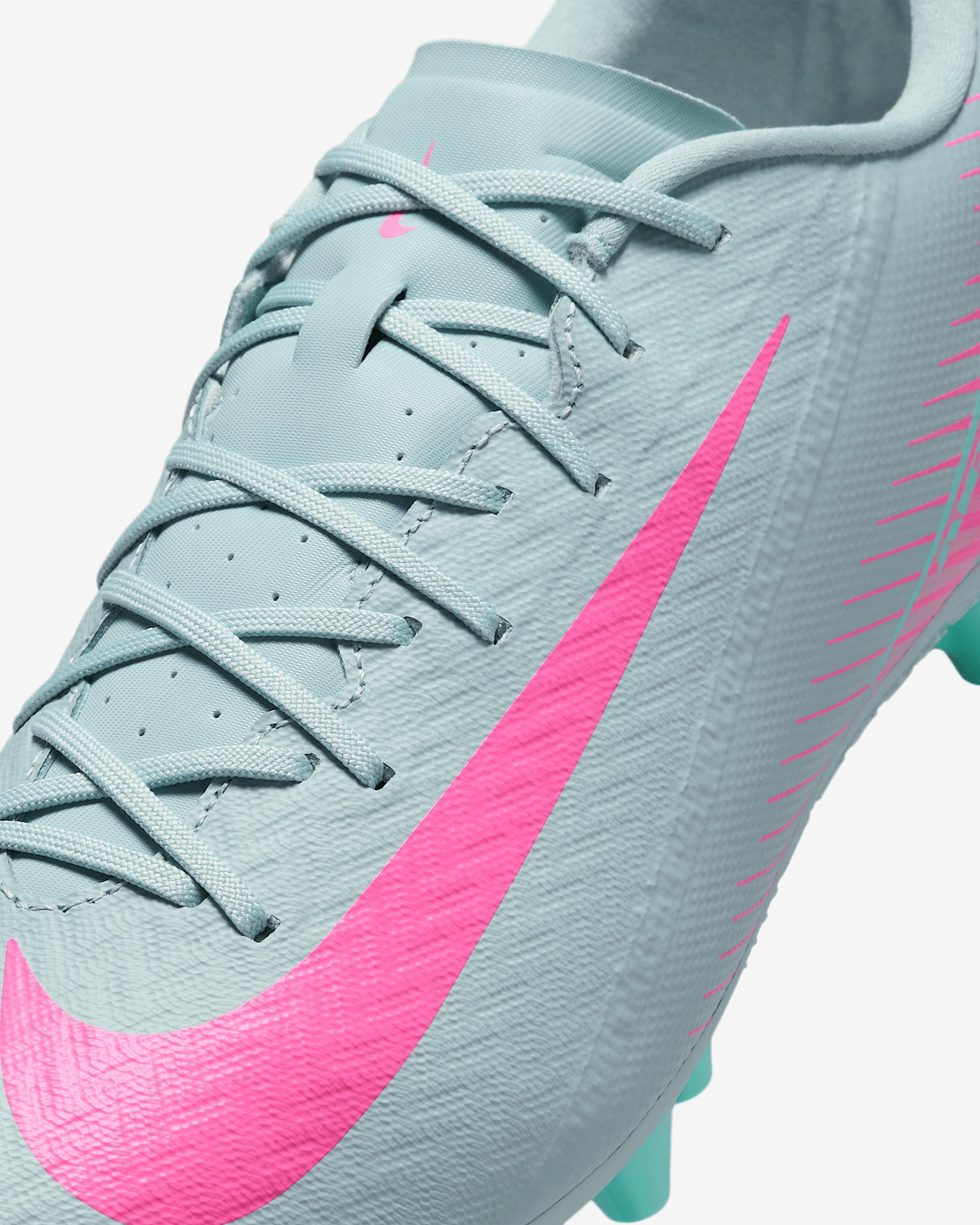 Nike Mercurial Vapor 16 Academy AG Low-Top Soccer Cleats - 8
