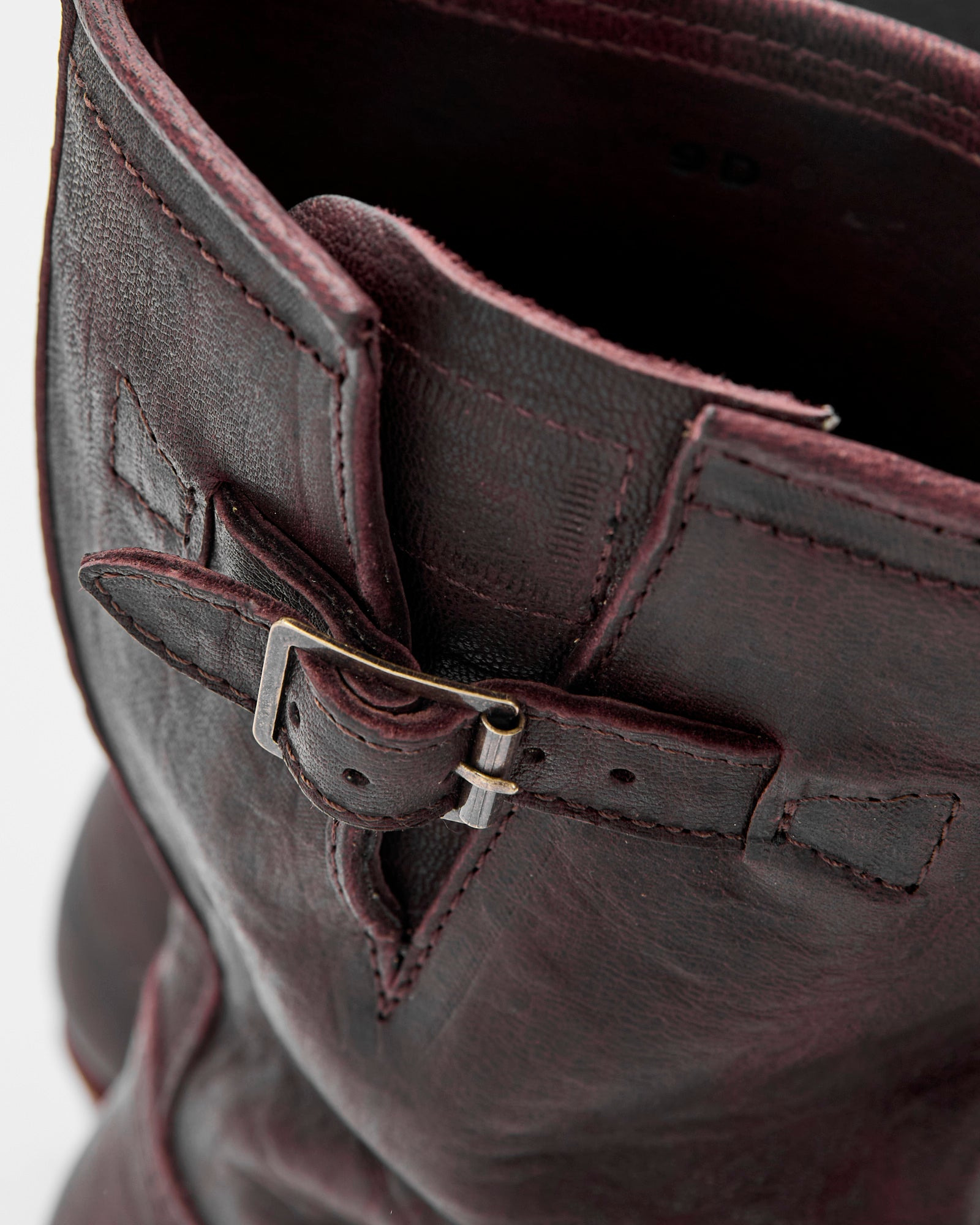 Wabash Engineer Boot in Burnt Burgundy Deerskin - 8