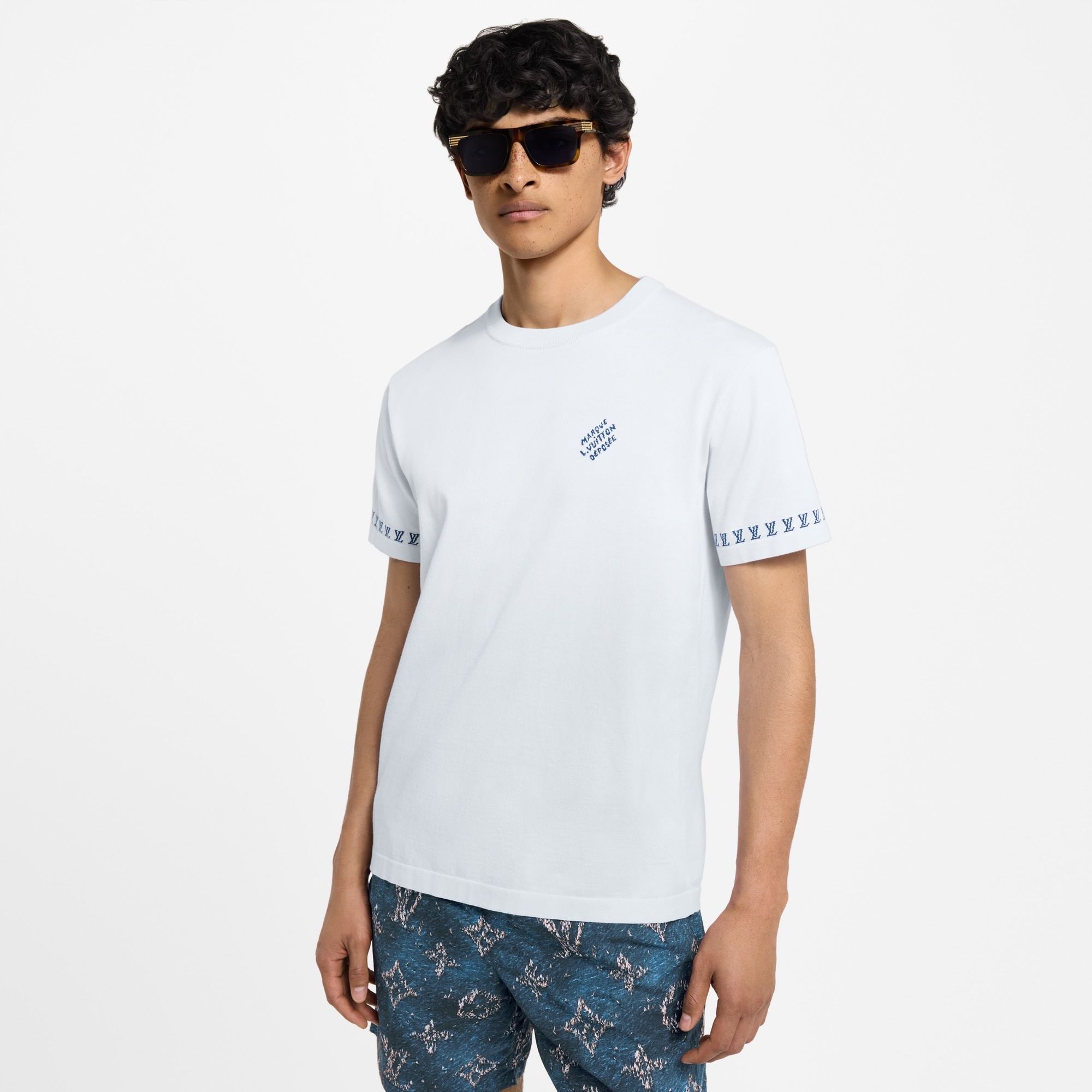 Short-Sleeved Signature Crewneck - 2