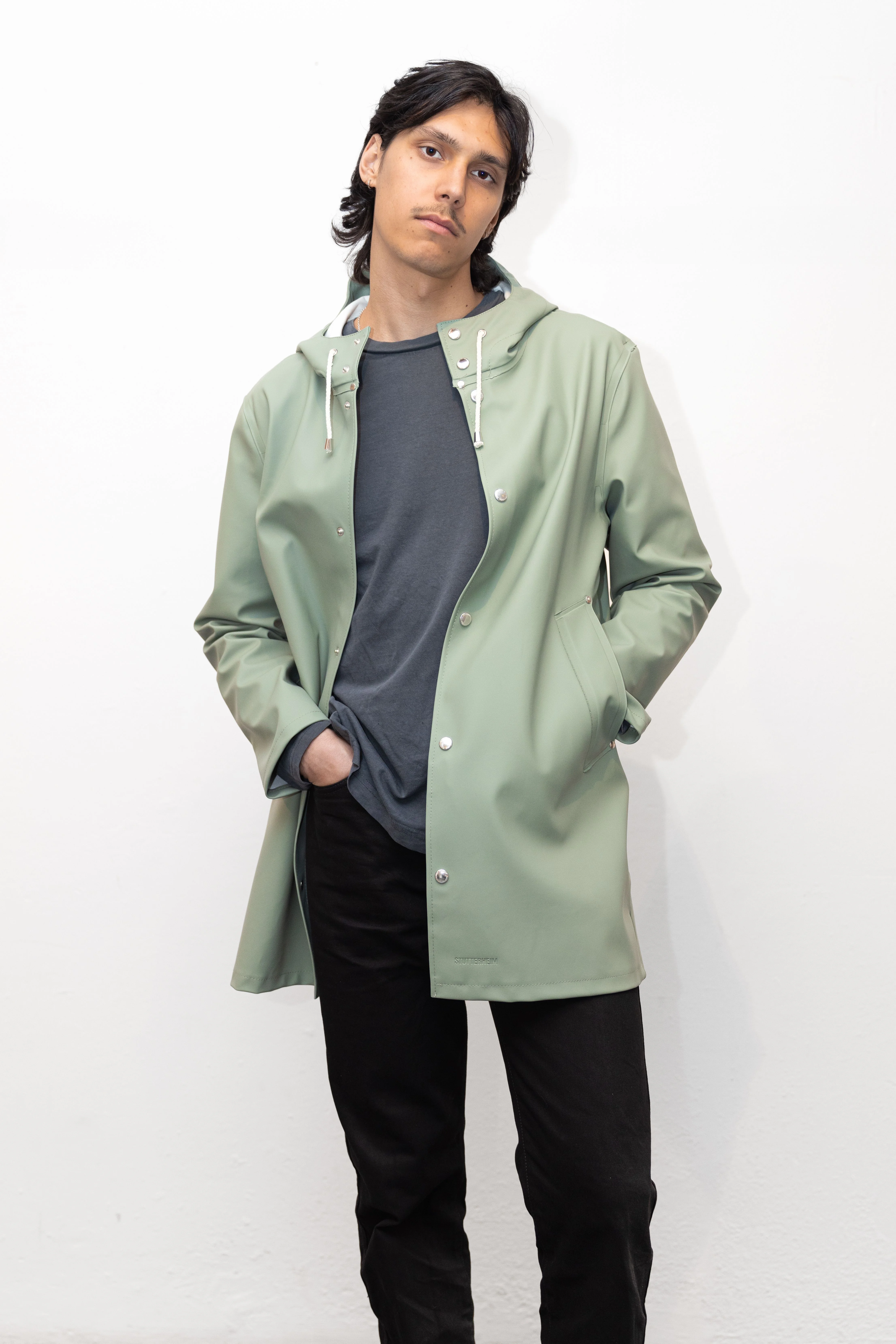 Stockholm Raincoat Khaki Green - 1