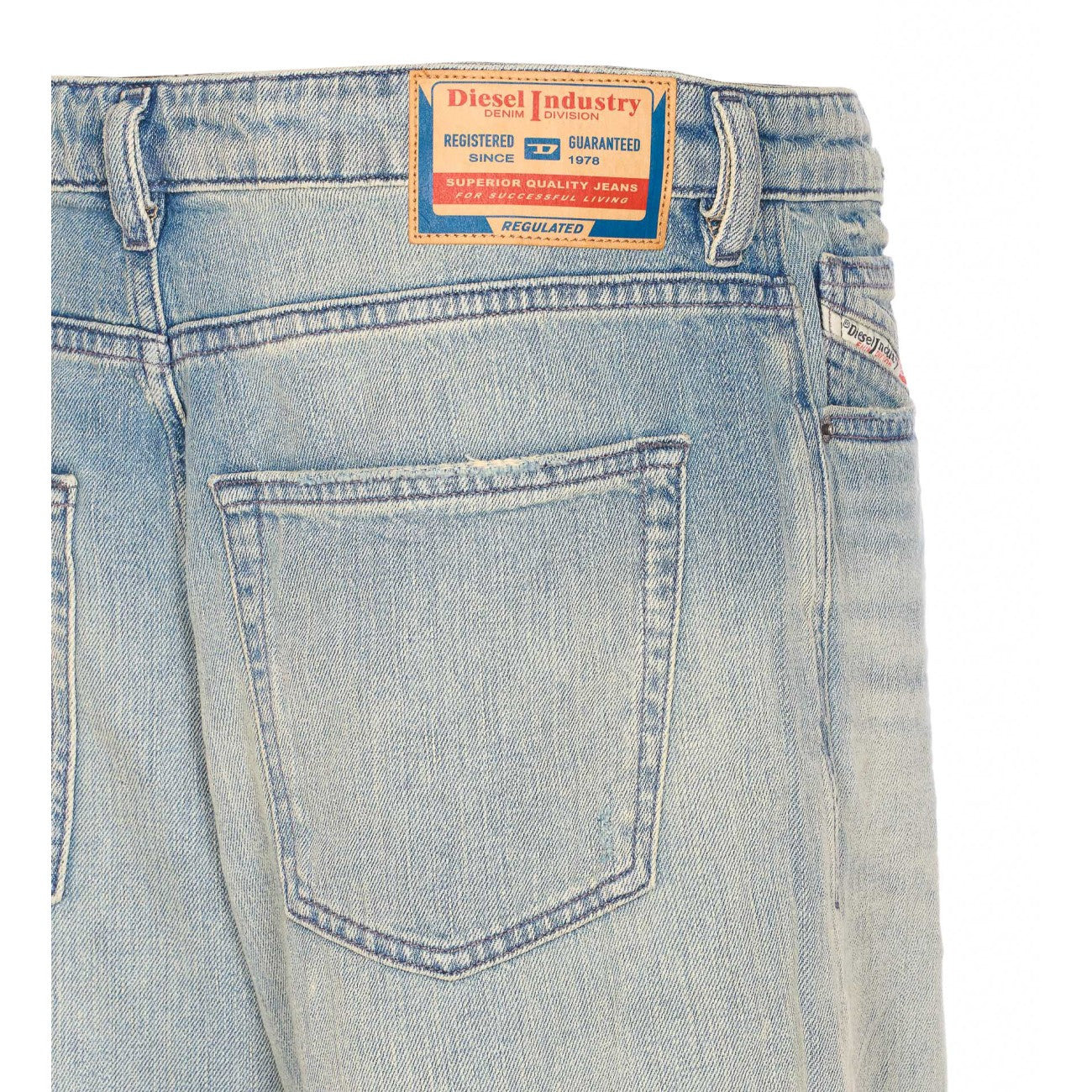 Diesel Women 1996 D-Sire Odbec Relaxed Jeans - 3