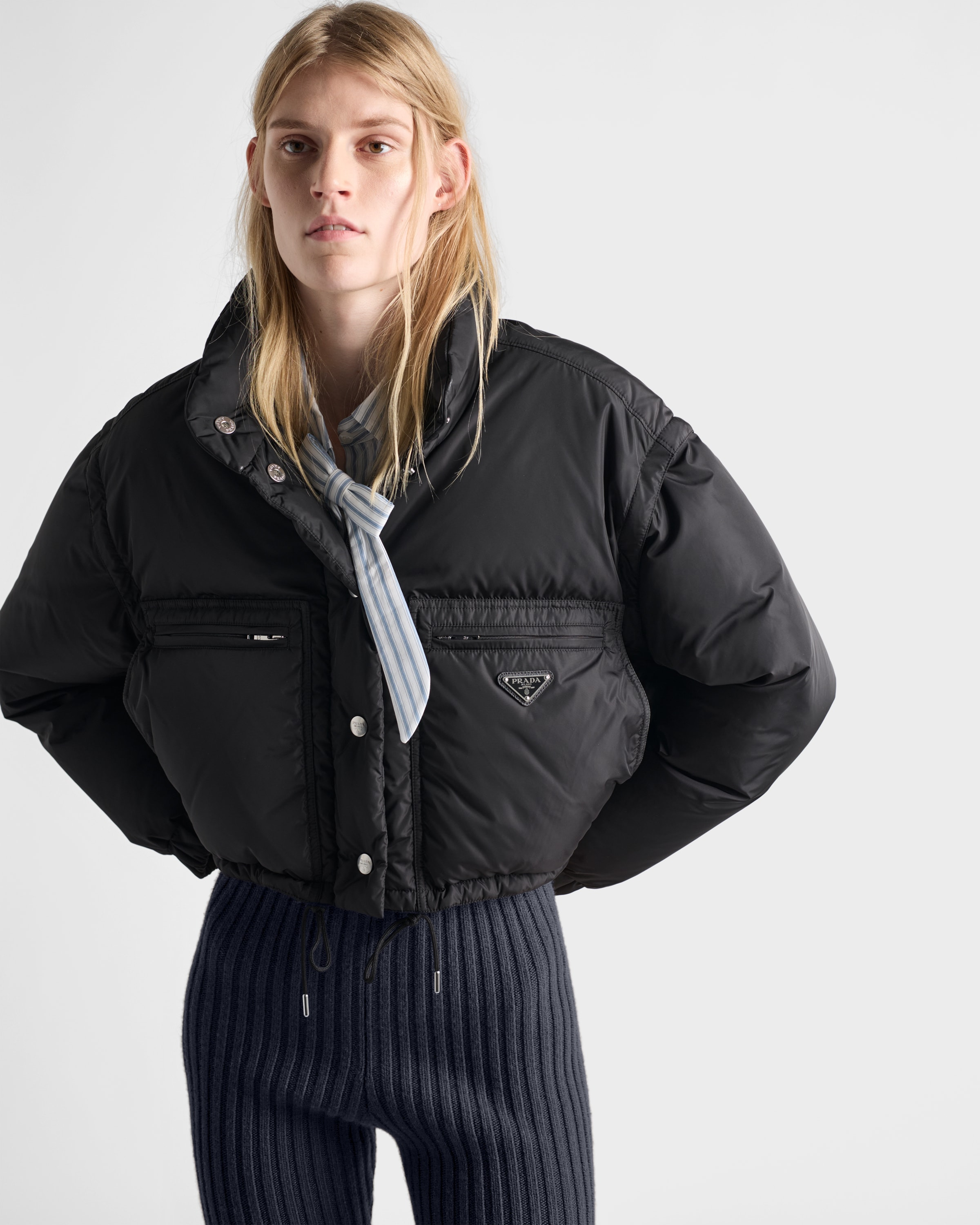 Cropped Re-Nylon down jacket - 3