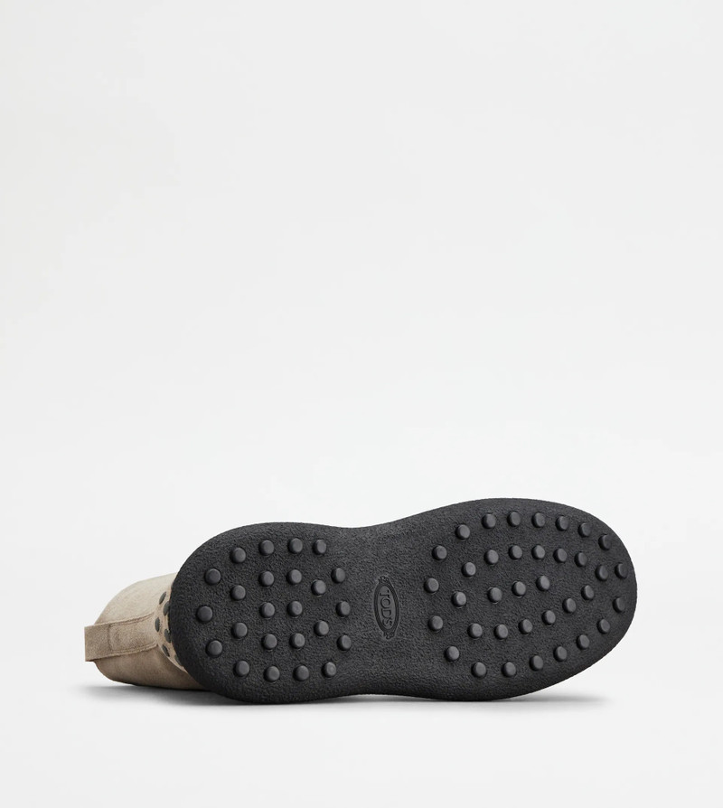 TOD'S W. G. LACE-UP ANKLE BOOTS IN SUEDE - BEIGE 5