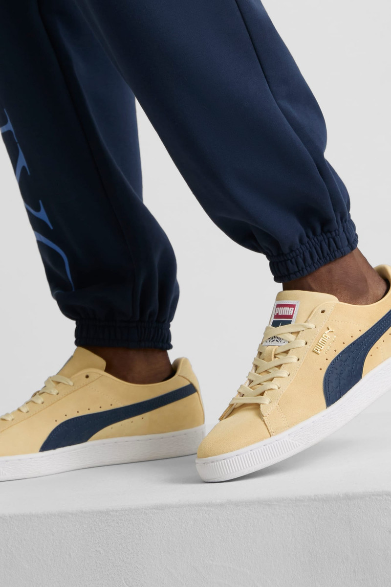 PUMA Suede Classic USA Flagship Sneakers outlook