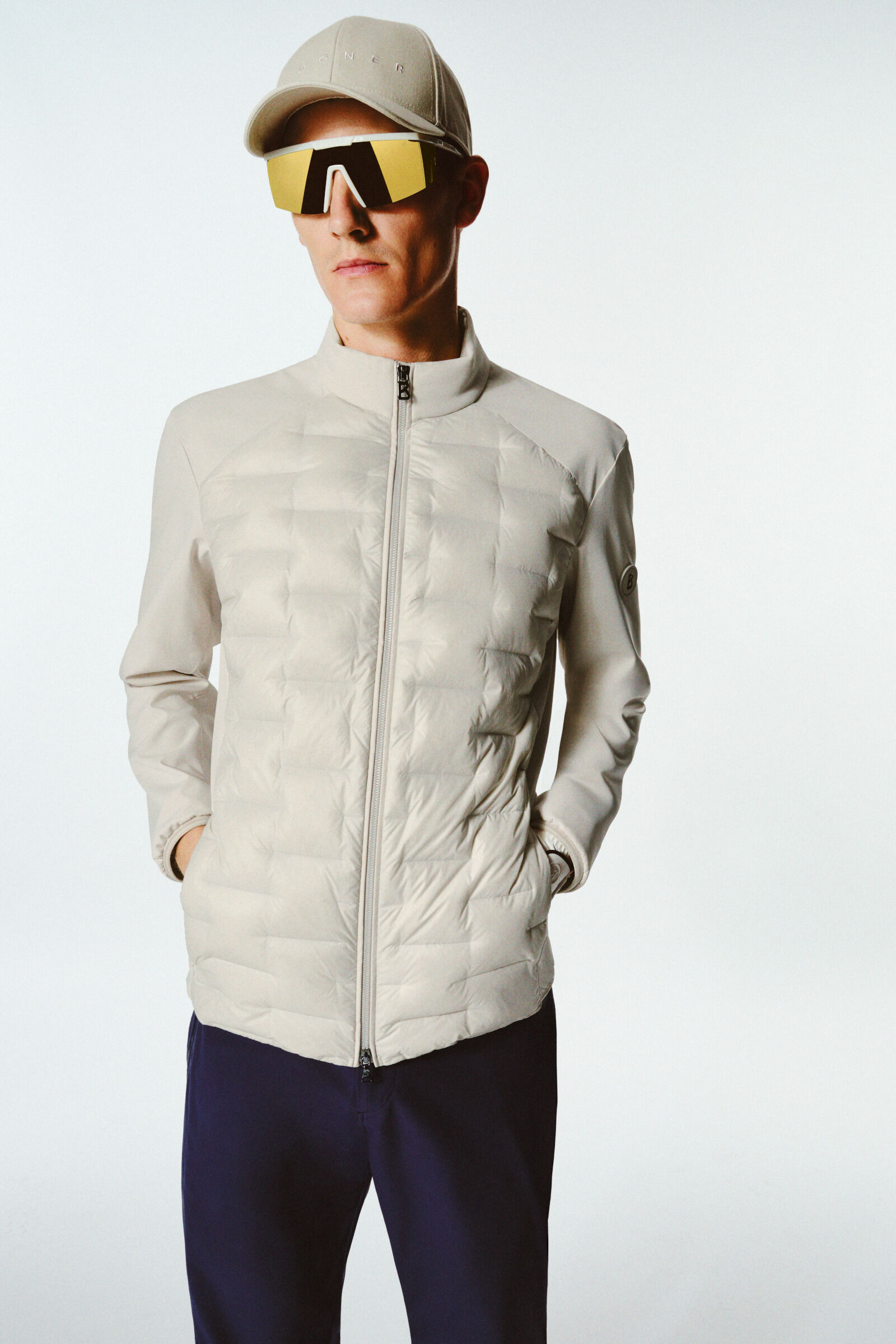 Dardan hybrid down jacket in Sand - 8