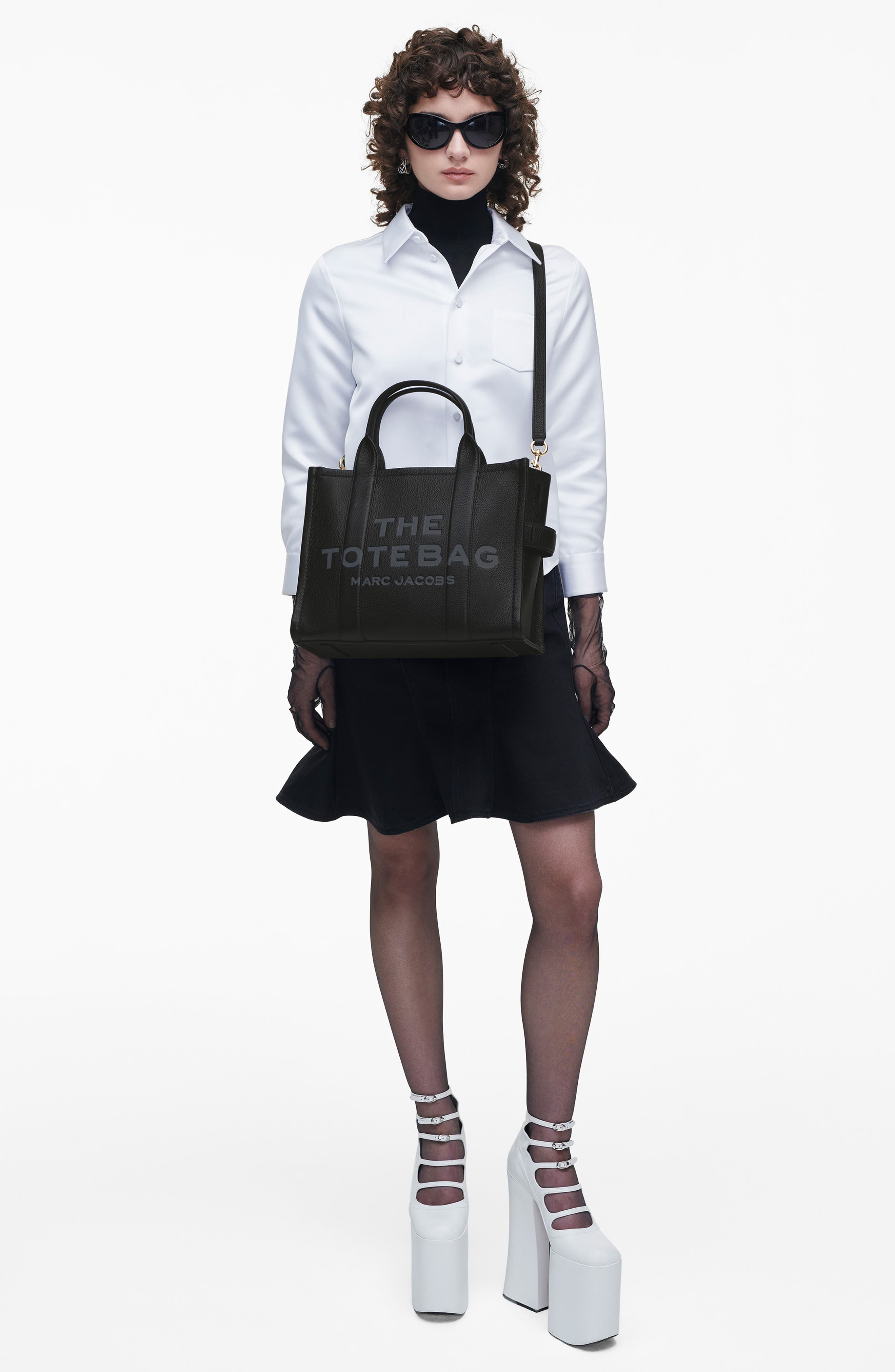 Marc Jacobs The Leather Medium Tote Bag in Black at Nordstrom - 9