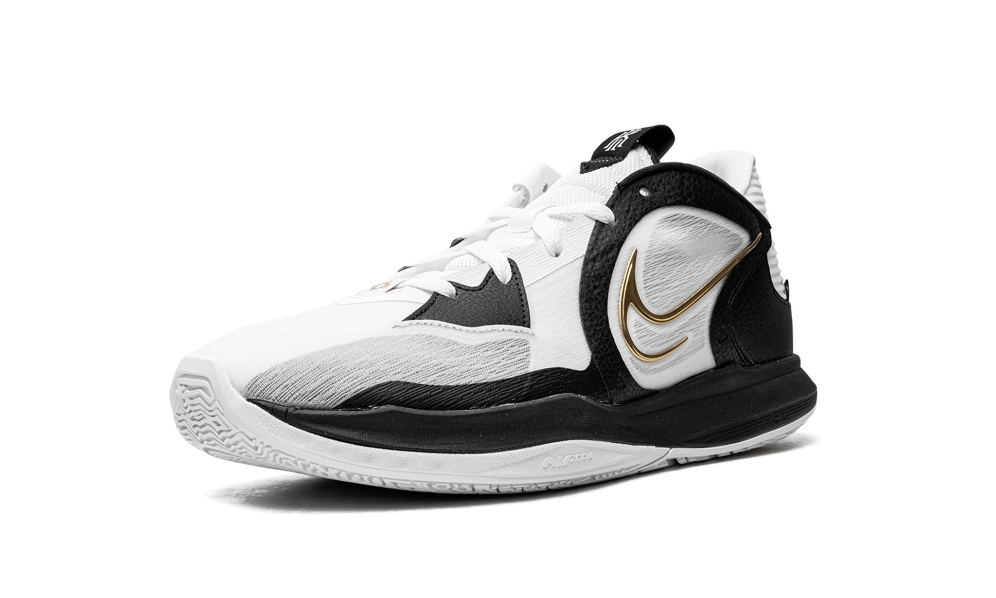 Kyrie Low 5 - 4