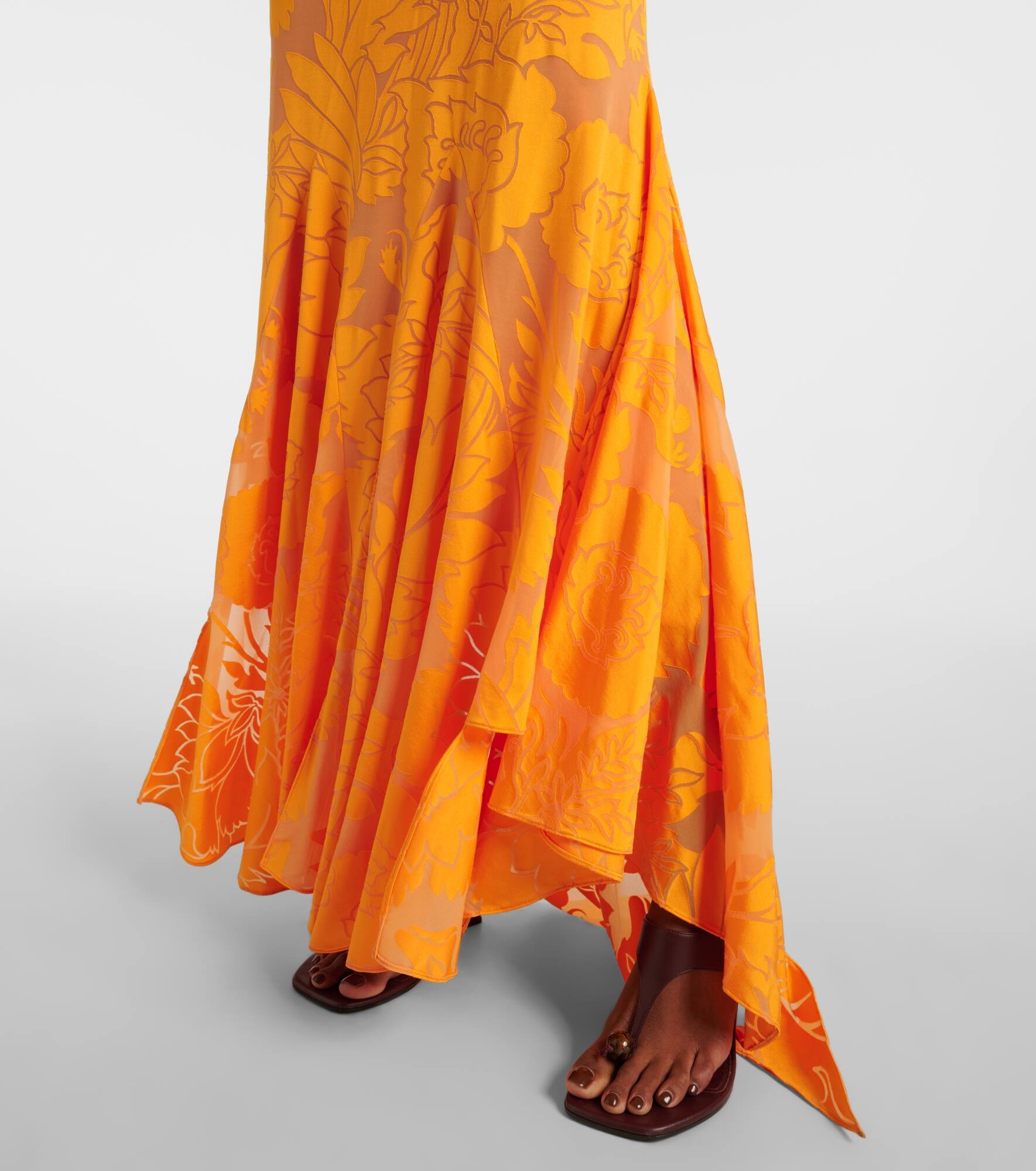 Floral open-back maxi dress - 5
