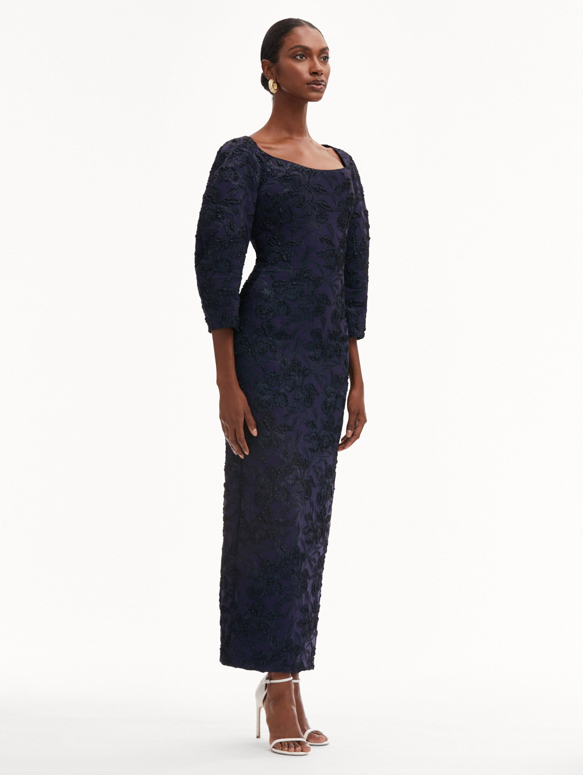 METALLIC ORCHID JACQUARD COLUM GOWN - 4