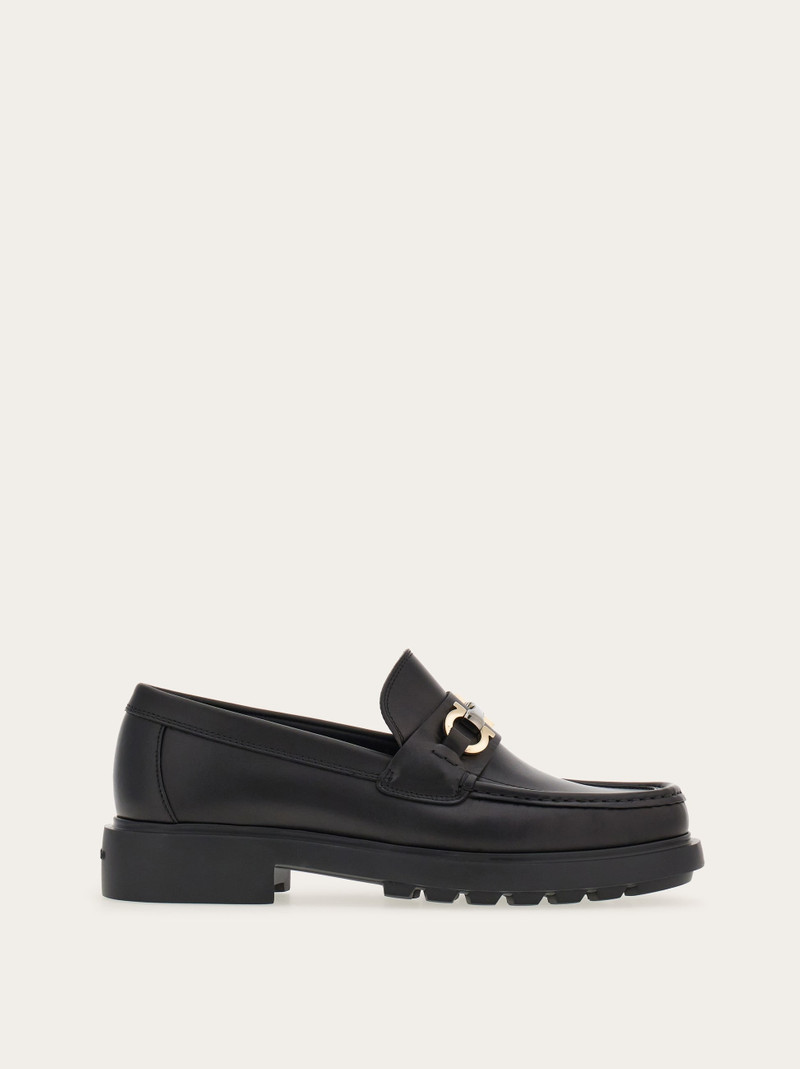Gancini 장식과 Moccasin - 1