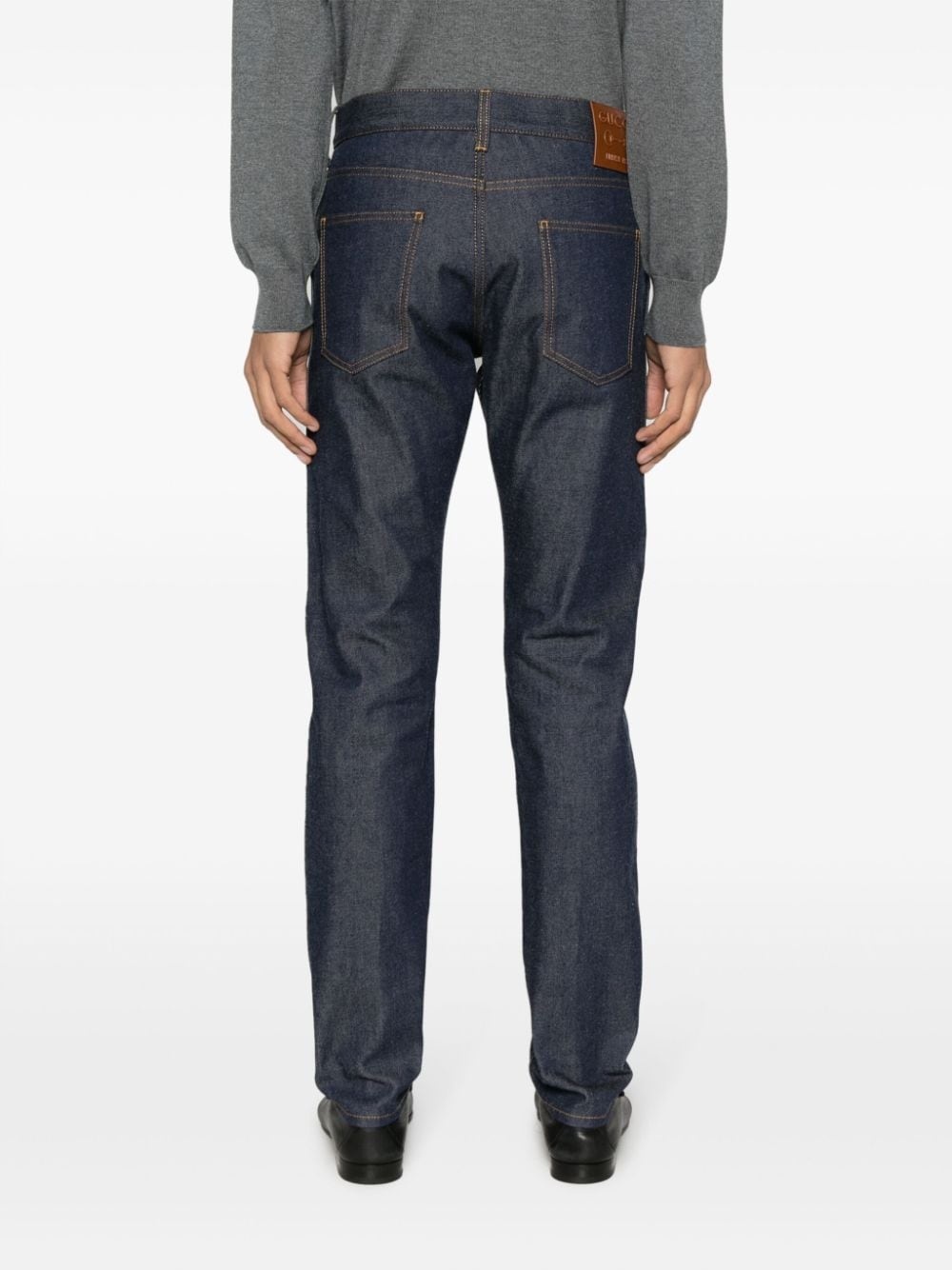 mid-rise tapered-leg jeans - 4