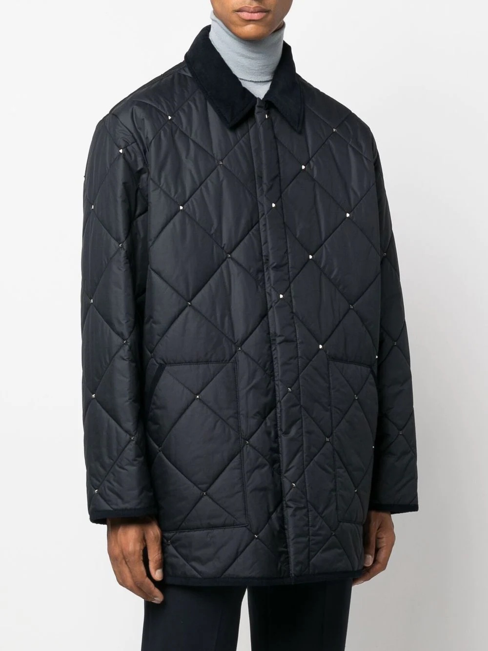 Rockstud diamond-quilted short coat - 3