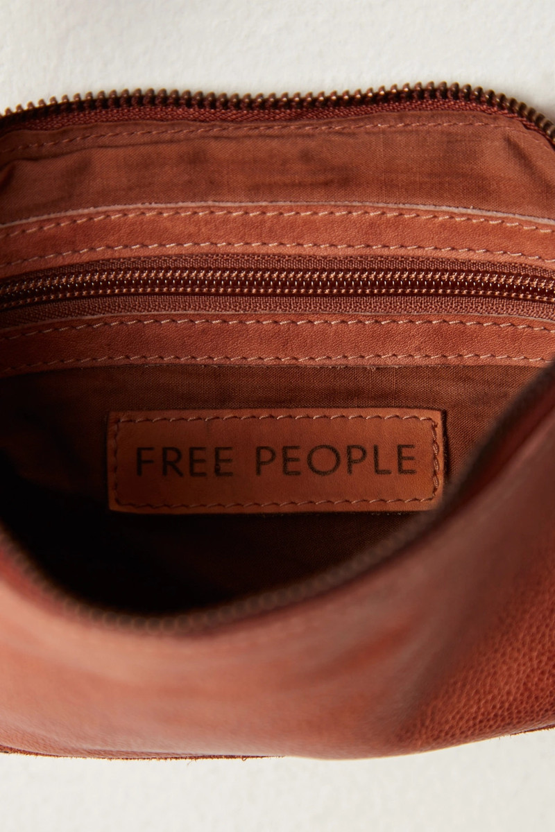 Lillie Leather Shoulder Bag 5