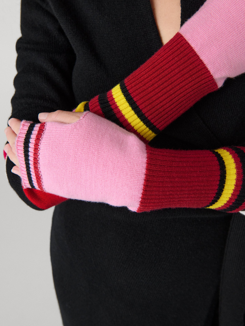 Mila Gloves 3