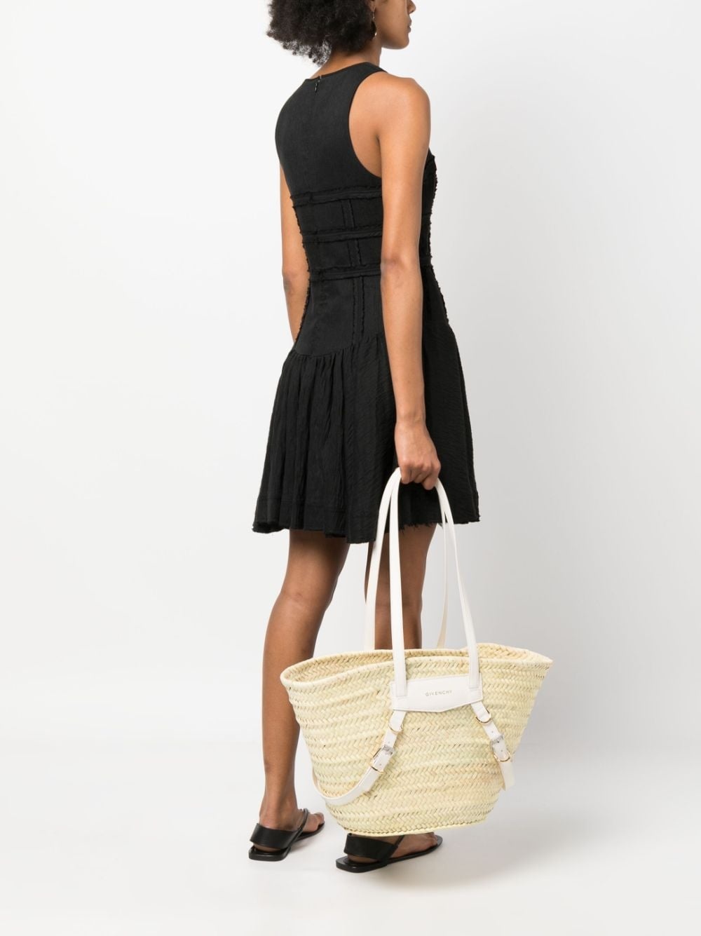 medium Voyou raffia tote bag - 2