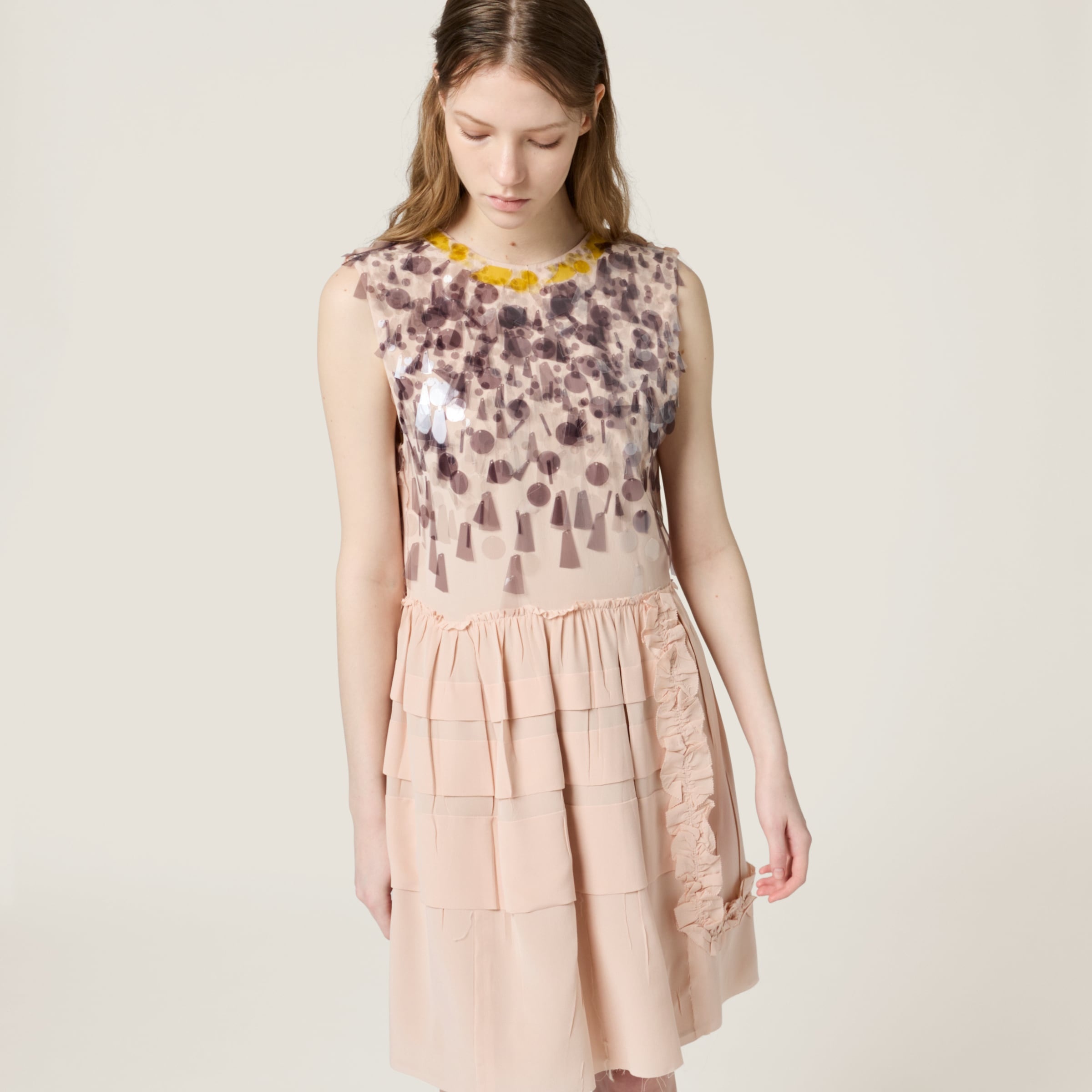 Embroidered marocain dress - 4