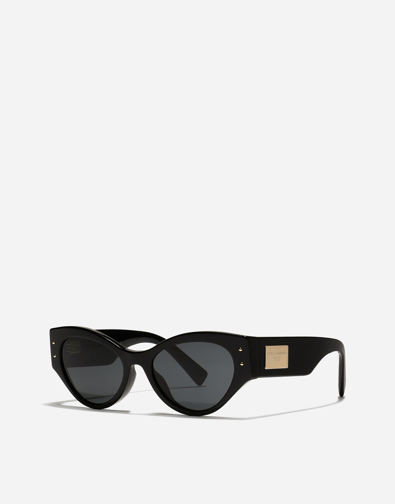 Dolce & Gabbana DG LOGO PLAQUE Sunglasses outlook