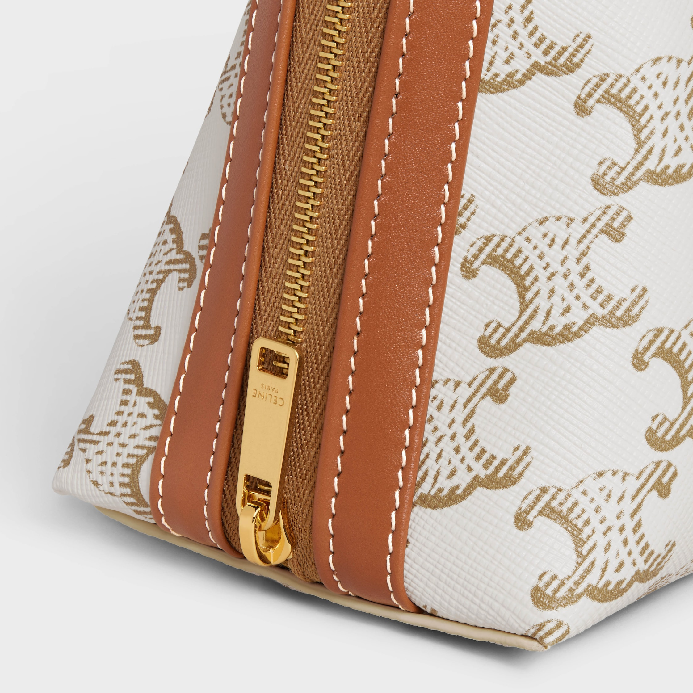 MEDIUM COSMETIC POUCH IN TRIOMPHE CANVAS AND CALFSKIN - 4