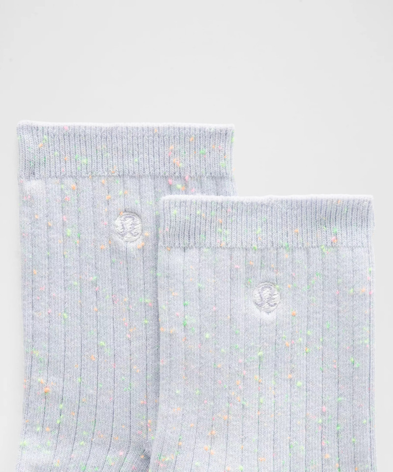 lululemon Unisex Neon Speckled Quarter Socks outlook