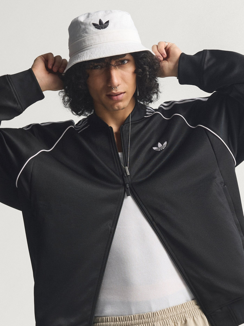 SST ADICOLOR CLASSICS LOOSE TRACK TOP 1