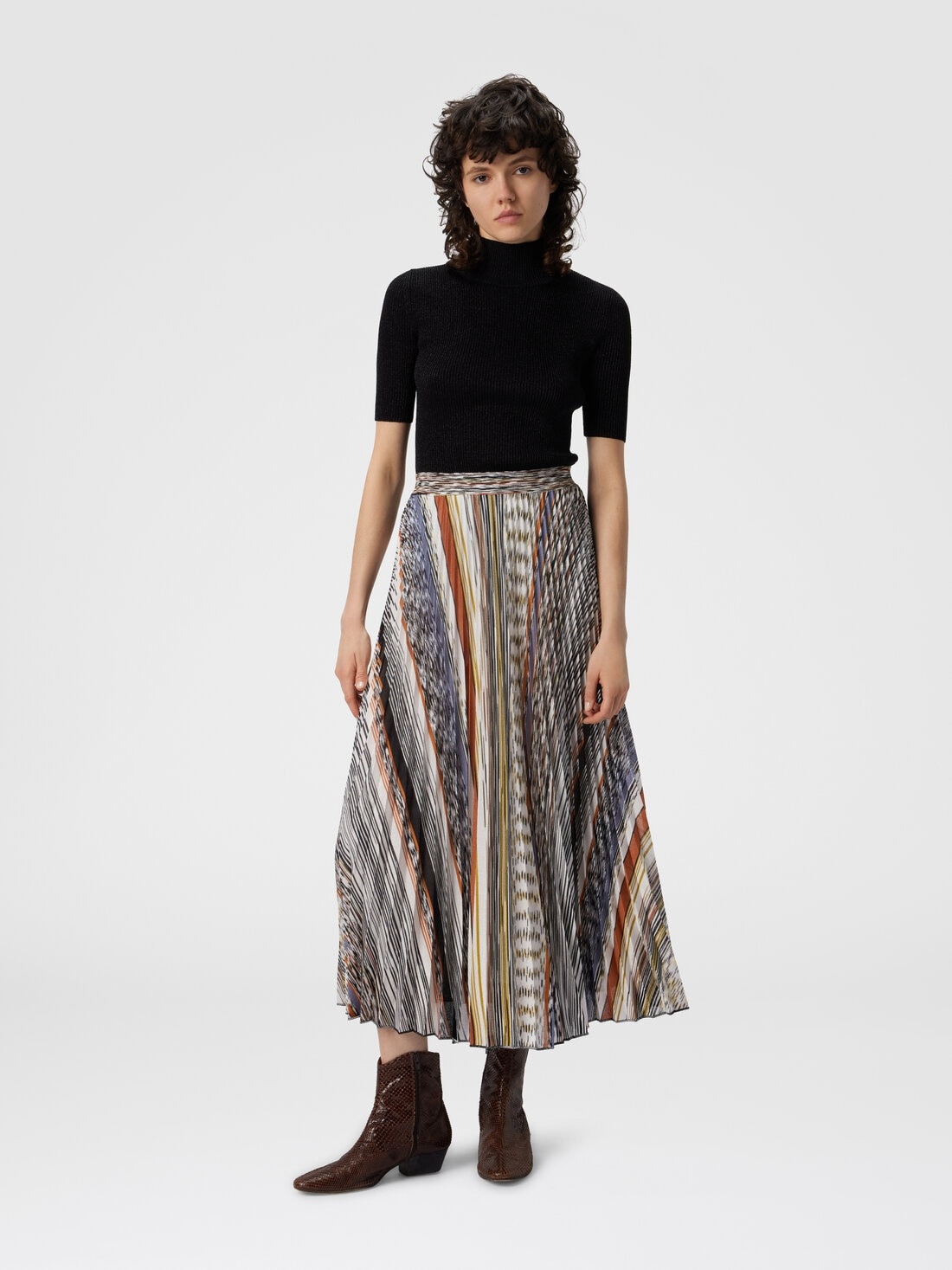 Pleated Midi Skirt in Knit - 2