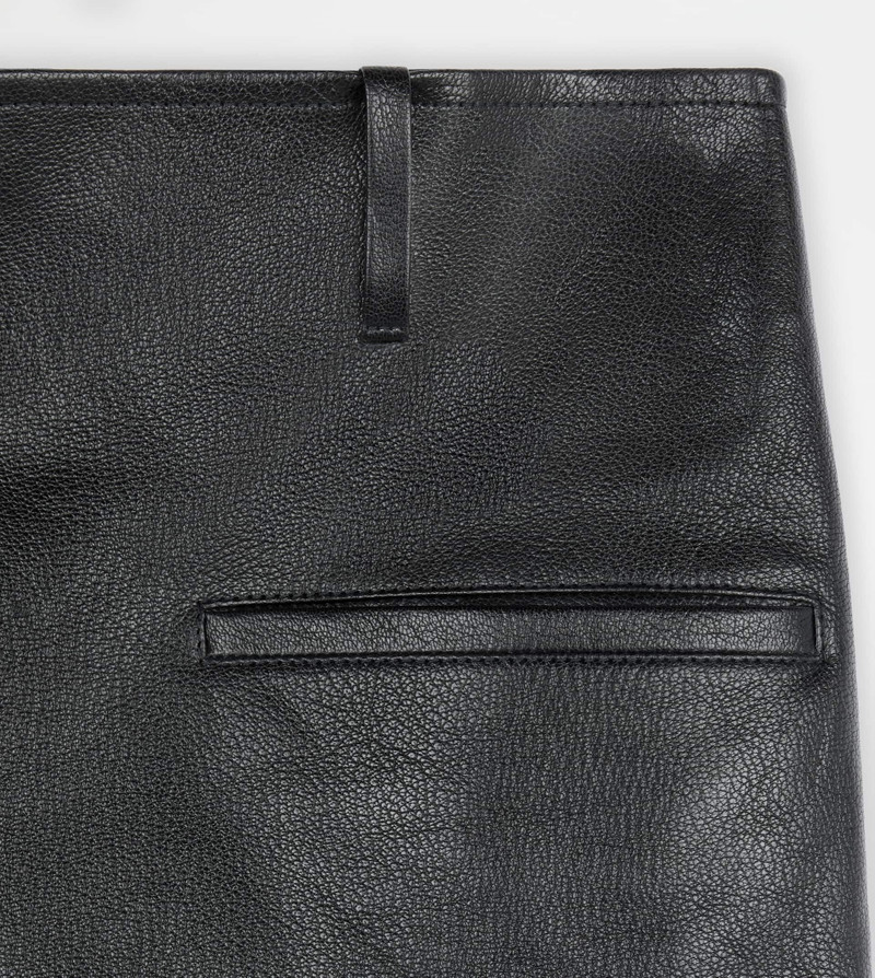 SKIRT IN LEATHER - BLACK 7