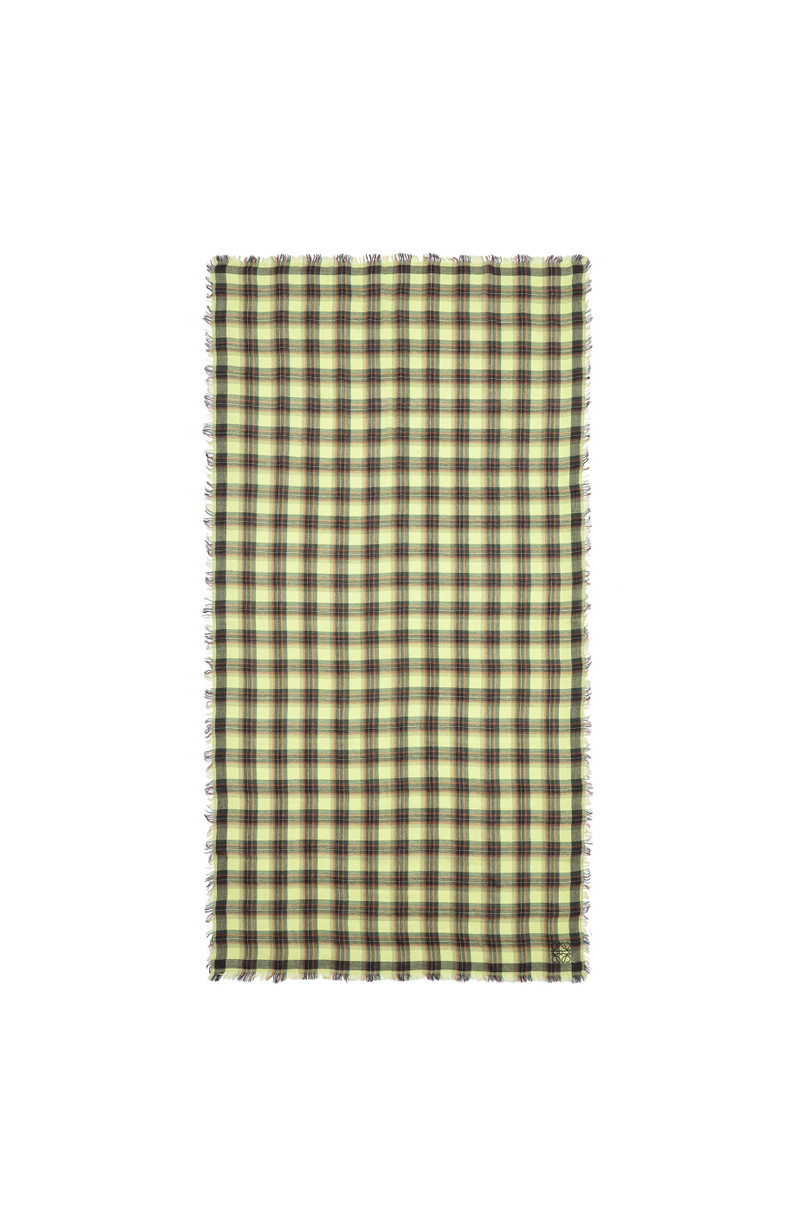 Checks scarf in cashmere 2