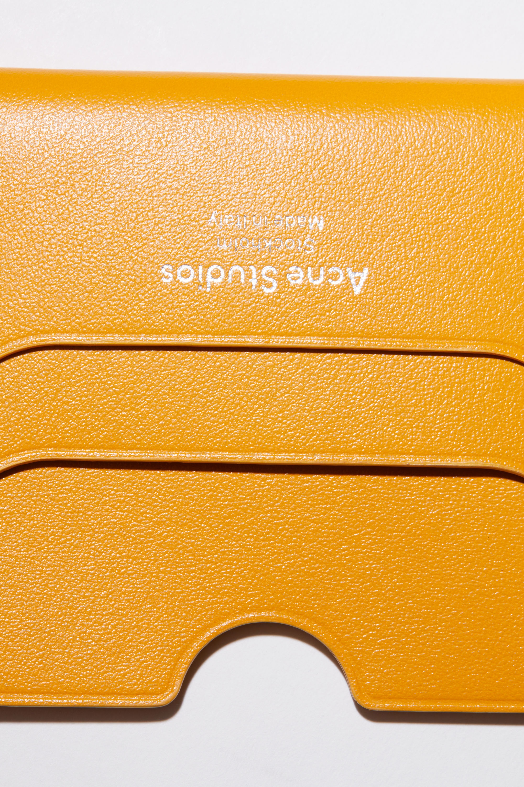 Leather card holder - Pumpkin orange - 4