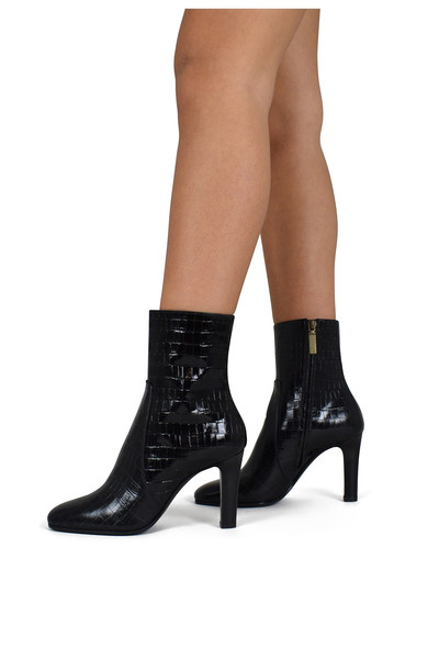 SAINT LAURENT Jane ankle boots outlook