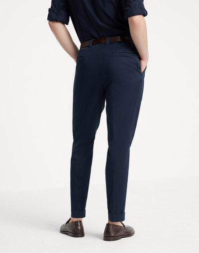 Brunello Cucinelli Garment-dyed leisure fit trousers in American Pima cotton comfort gabardine with pleat outlook