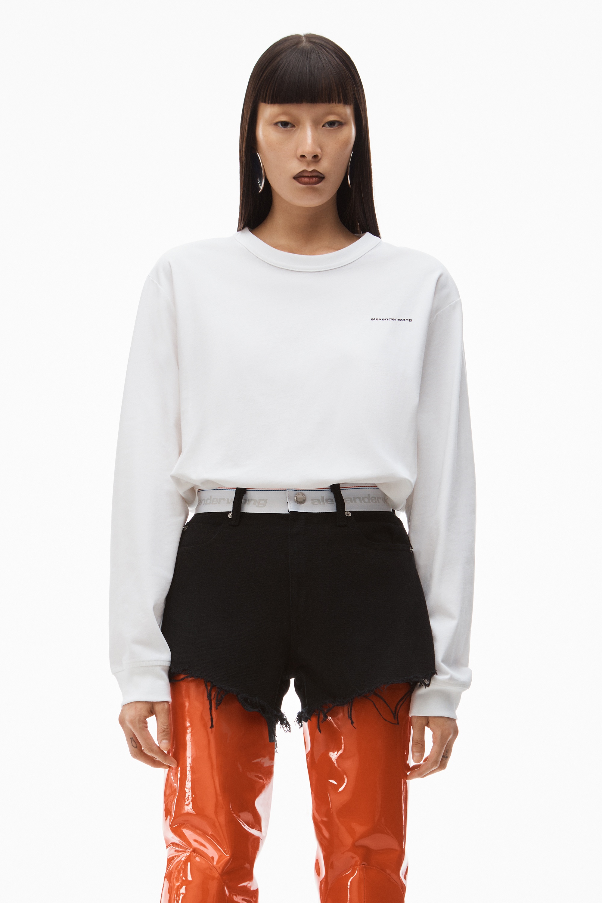 LOGO BITE SHORT IN BLACK DENIM - 6