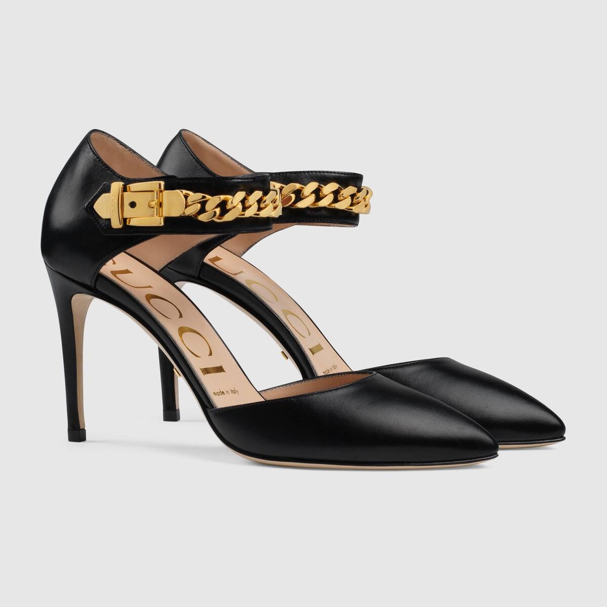 Women's pump with chain - 2