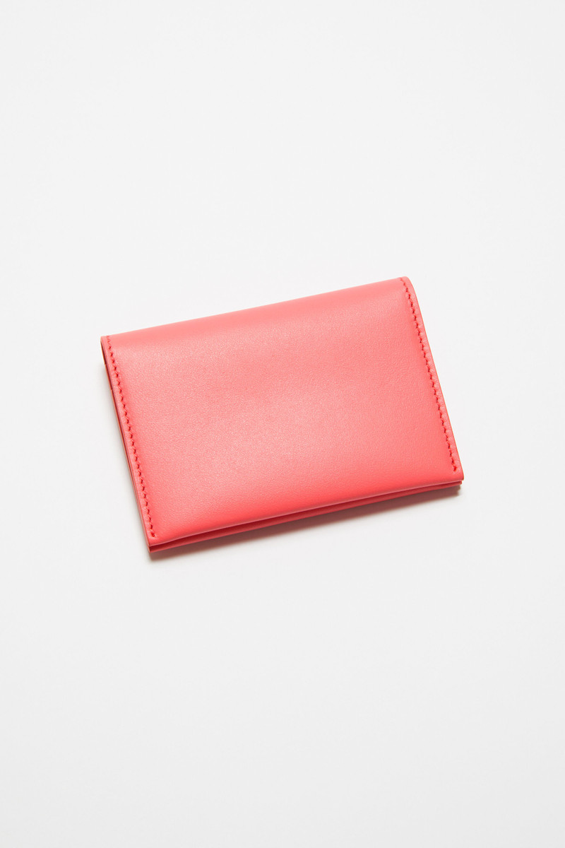 Folded leather wallet - Electric pink 4