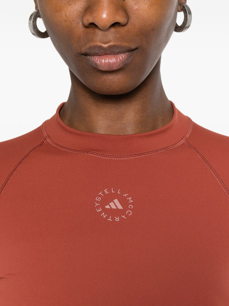 crew-neck long-sleeve top 5