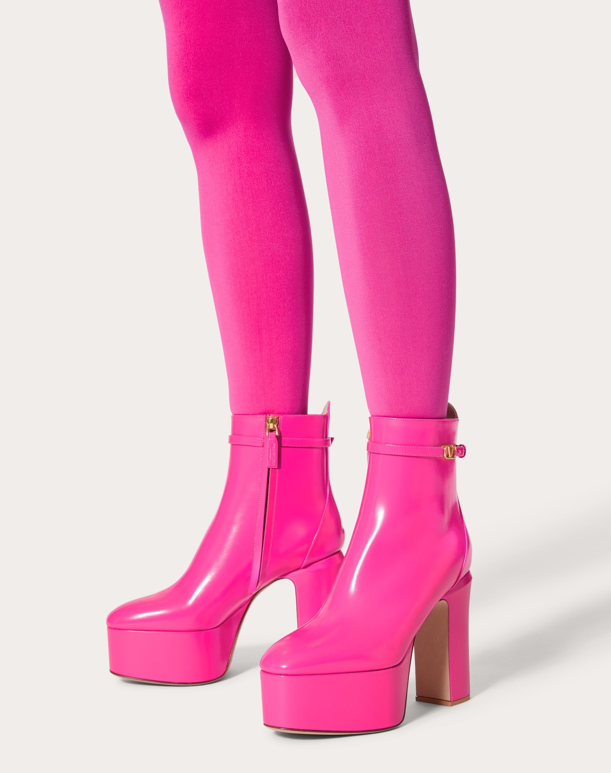 VALENTINO GARAVANI TAN-GO PLATFORM ANKLE BOOT IN CALFSKIN 120MM - 6