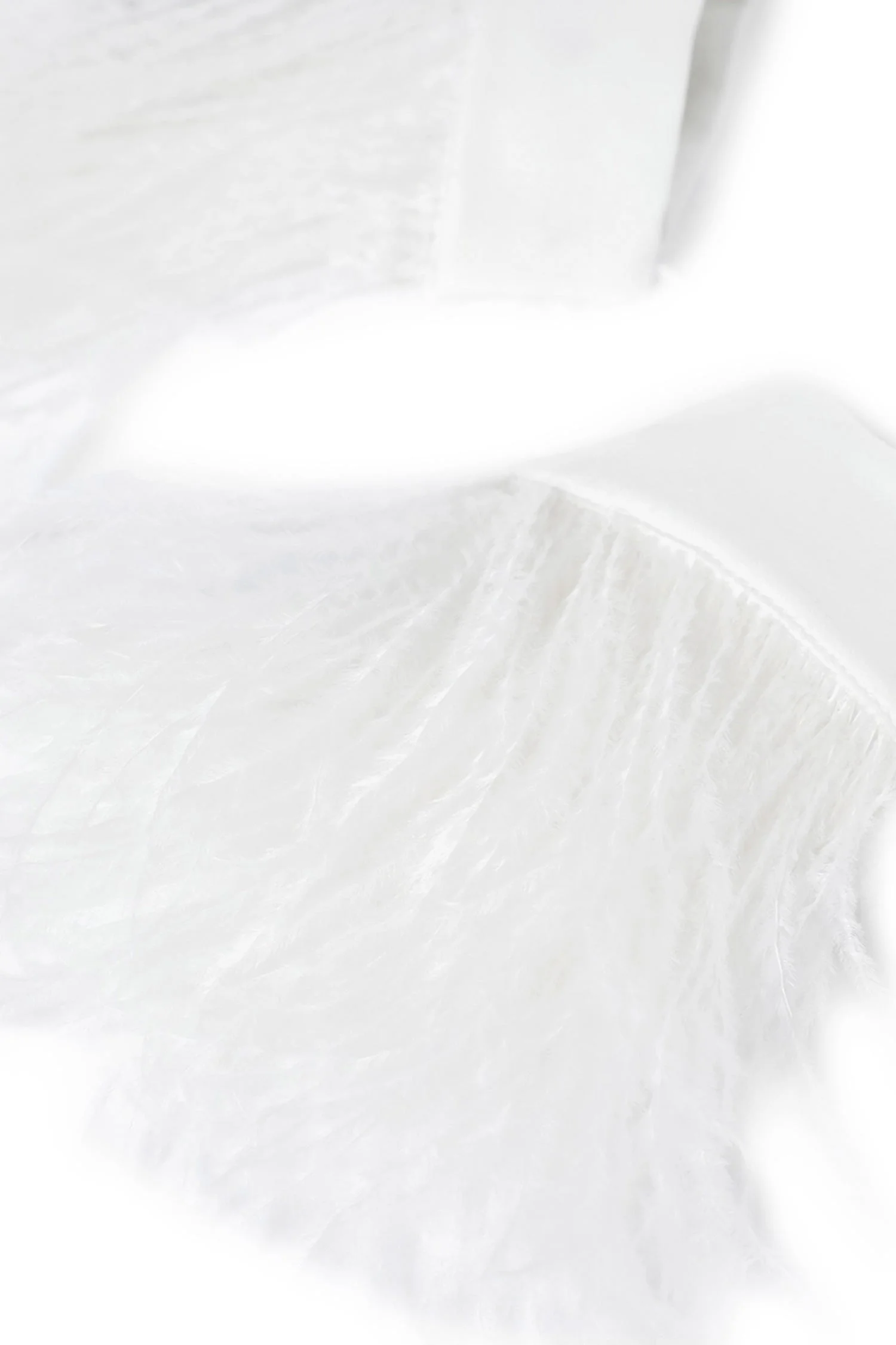 Vaya Cuffs With Frisè Feathers - 1