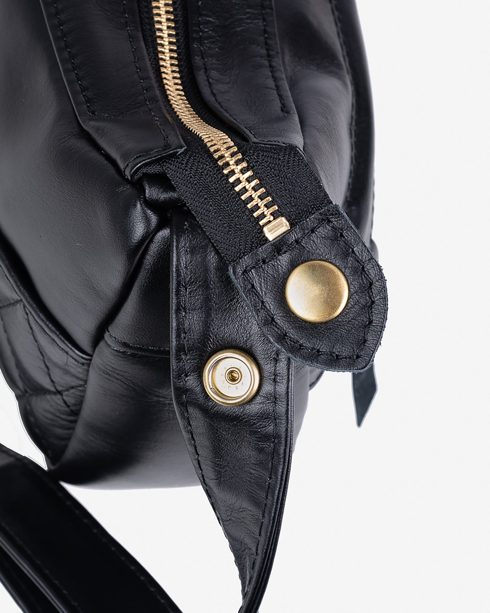 IHE-42 Leather Diamond Stitched Shoulder Bag - Black - 11