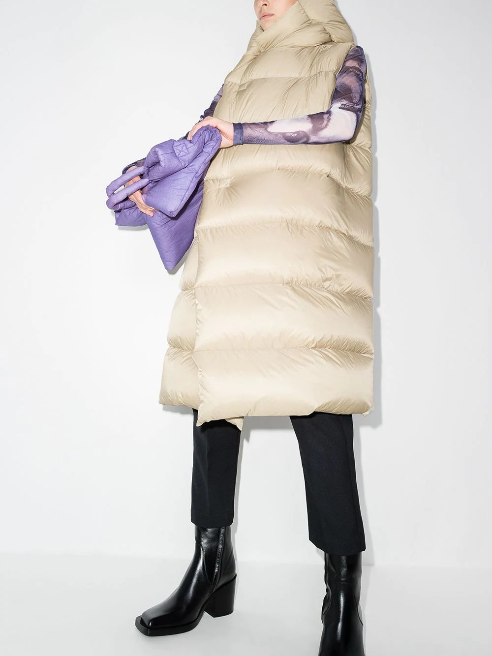 sleeveless puffer coat - 2