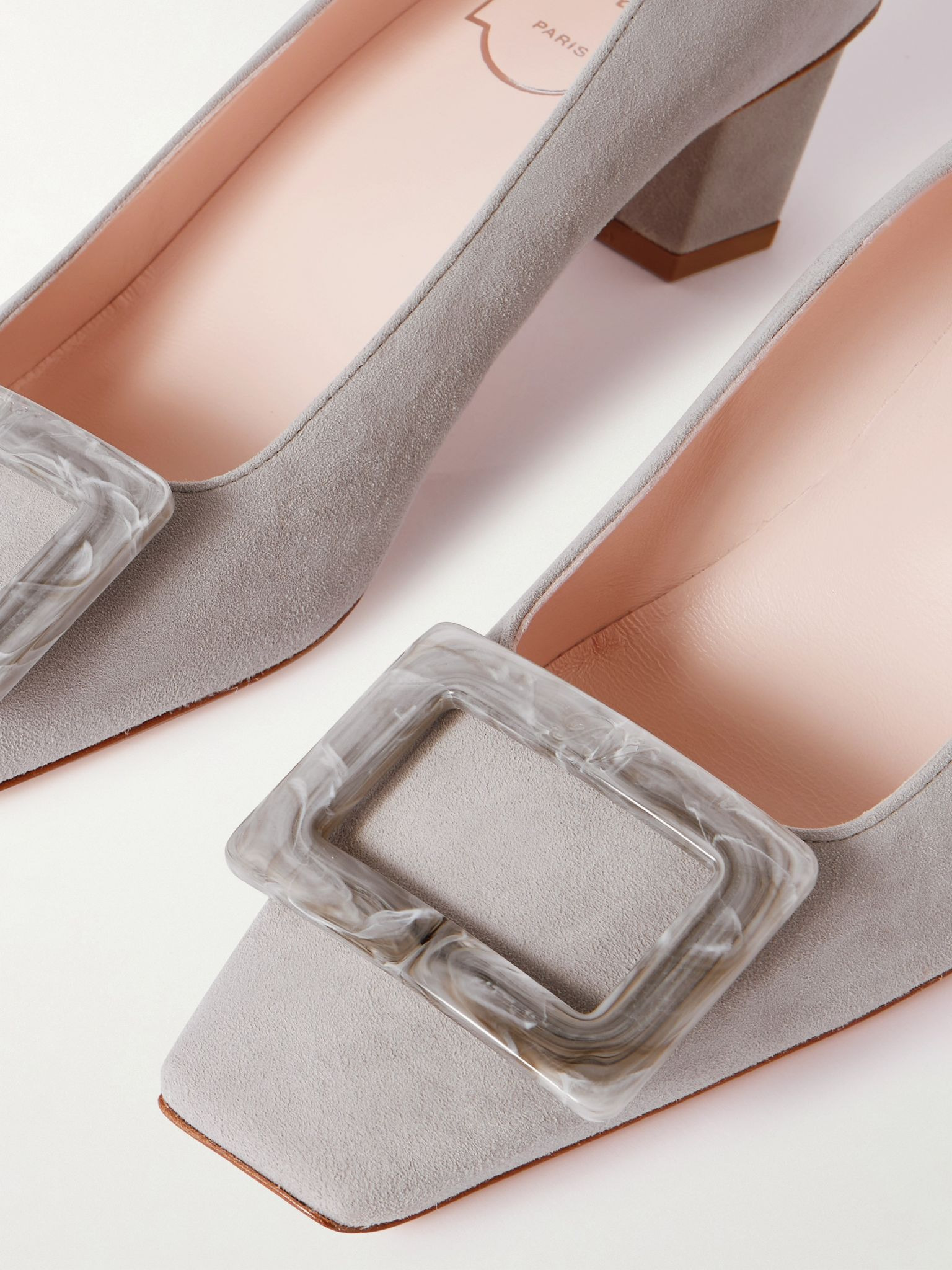 Belle Vivier 45 embellished suede pumps Gray - 4